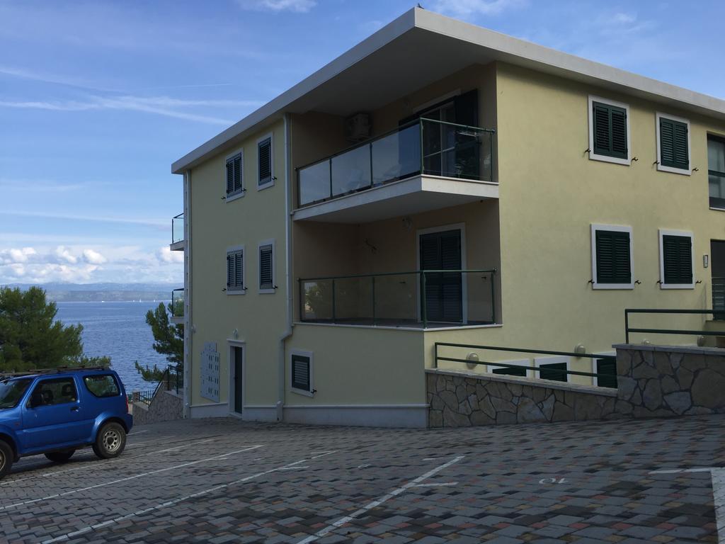 Apartment Maestral Rogac Exterior photo